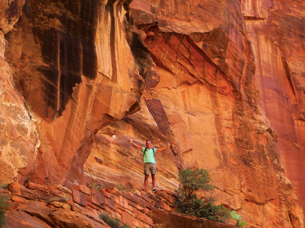 Climbing to Angel's Landing