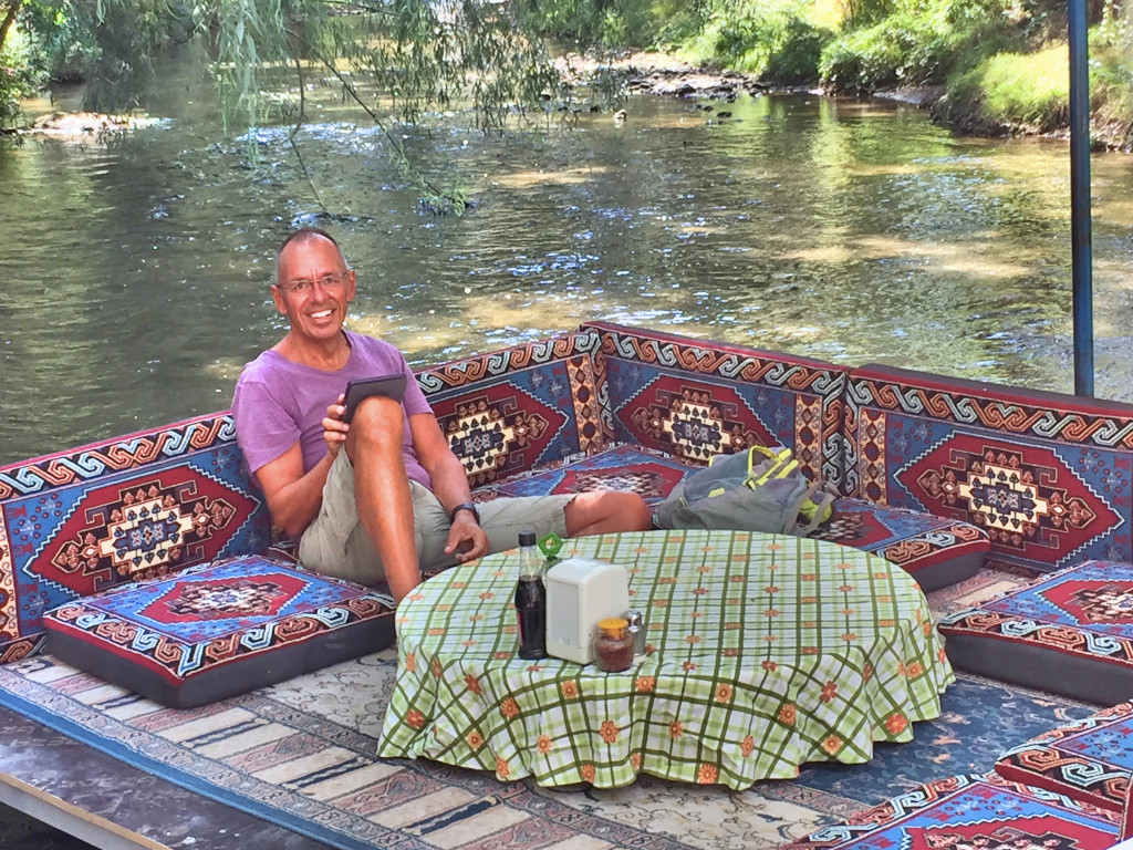 I mean, does that look like a pleasant place to enjoy a book during a break from the hike?