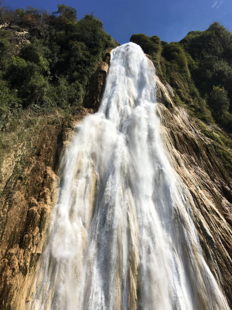 After a series of smaller falls, you suddenly approach Velo de Novia, the 375-foot major falls. Powerful and beautiful.