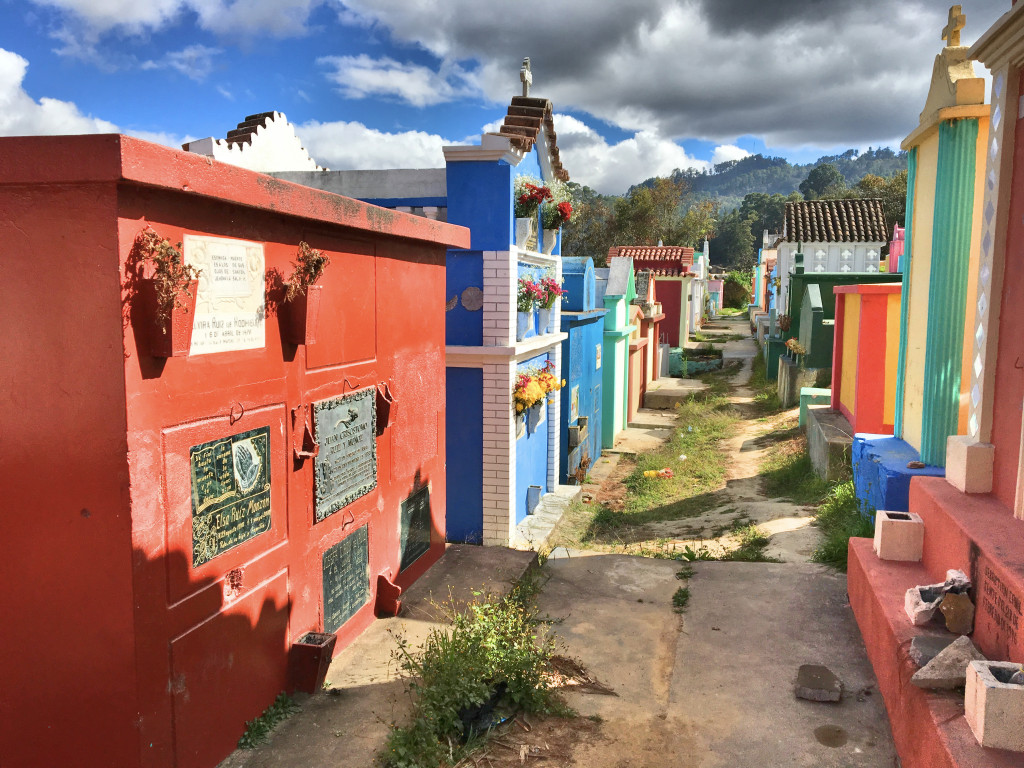 A "street view" from Chichi's cemetery.