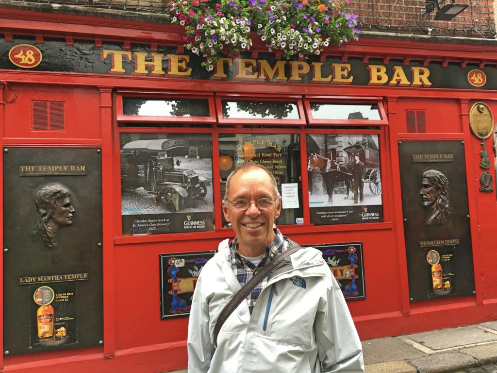 Back in Cambridge, one of our longtime restaurant standards was Temple Bar, maybe a half mile from our condo. Here I am at the REAL Temple Bar!